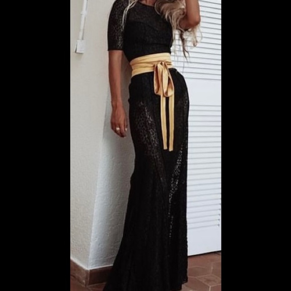 Nina Ricci gown, floral lace with silk slip - Picture 11 of 12